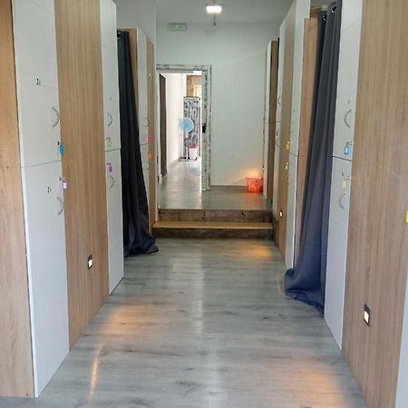 Albergue Alecer Caldas De Reis Exteriör bild